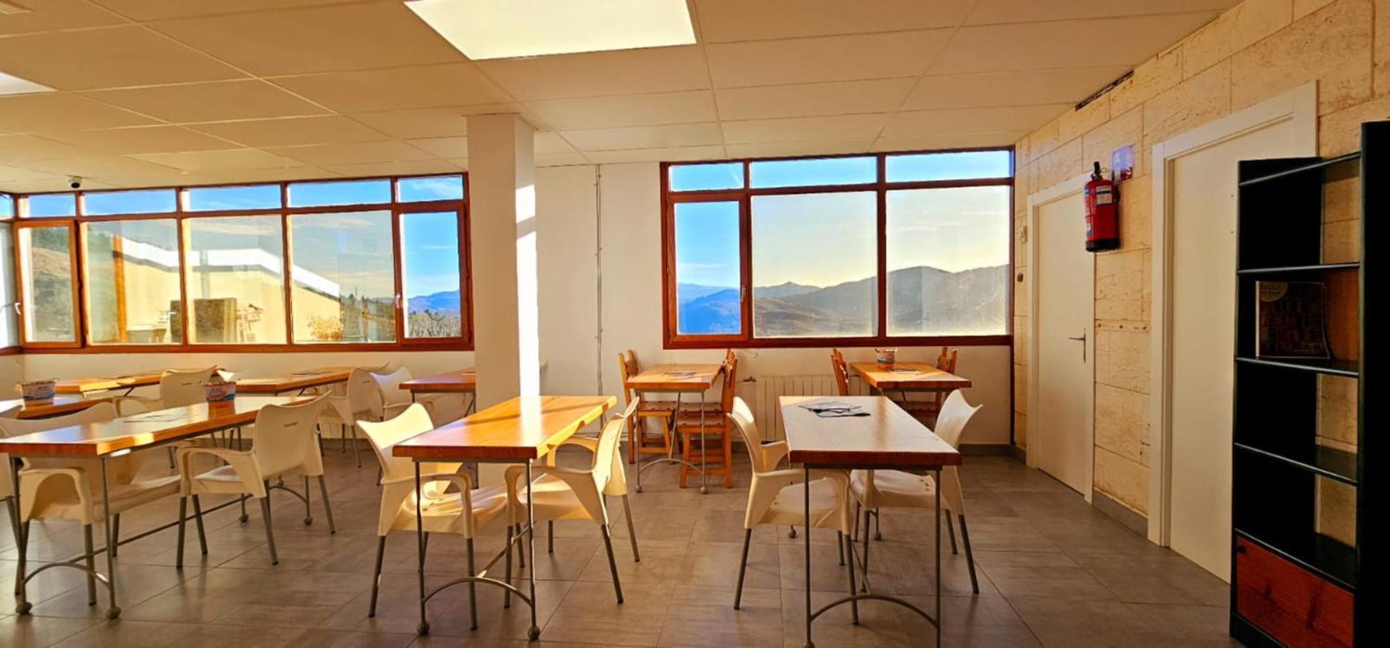 Hotel Artxanda Bilbao, Parking Gratuito En El Exterior Junto Al Hotel (Adults Only) 외부 사진
