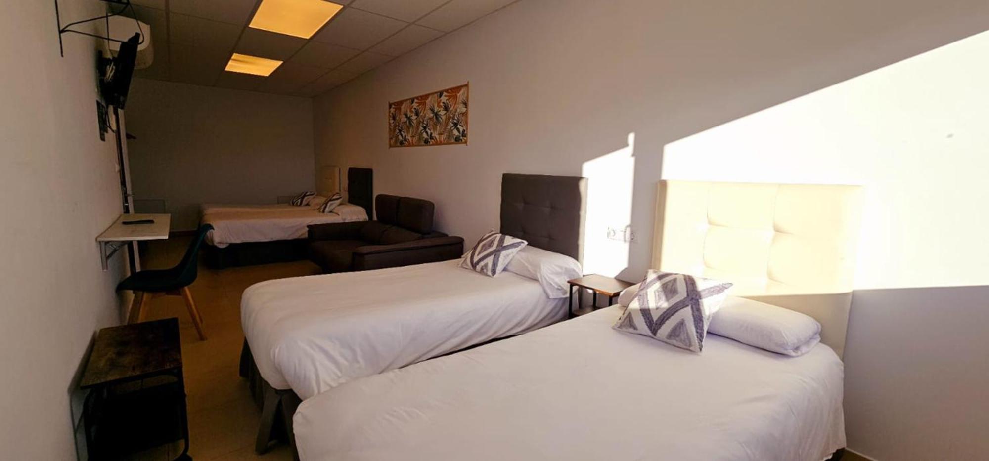 Hotel Artxanda Bilbao, Parking Gratuito En El Exterior Junto Al Hotel (Adults Only) 외부 사진