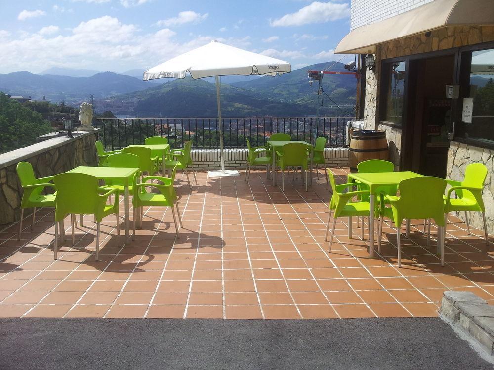 Hotel Artxanda Bilbao, Parking Gratuito En El Exterior Junto Al Hotel (Adults Only) 외부 사진