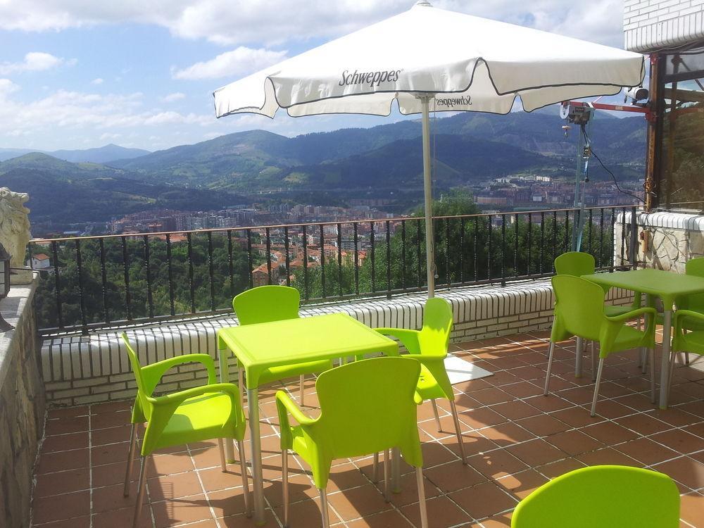 Hotel Artxanda Bilbao, Parking Gratuito En El Exterior Junto Al Hotel (Adults Only) 외부 사진